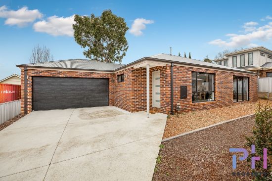 2/29a Booth Street, Golden Square, Vic 3555