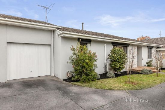 2/36 Faversham Road, Canterbury, Vic 3126