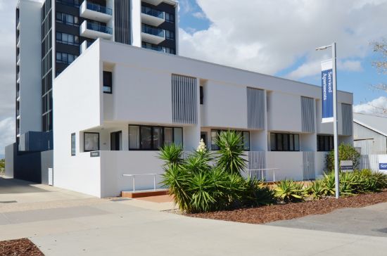 2/5 Kingsway Place, Townsville City, Qld 4810
