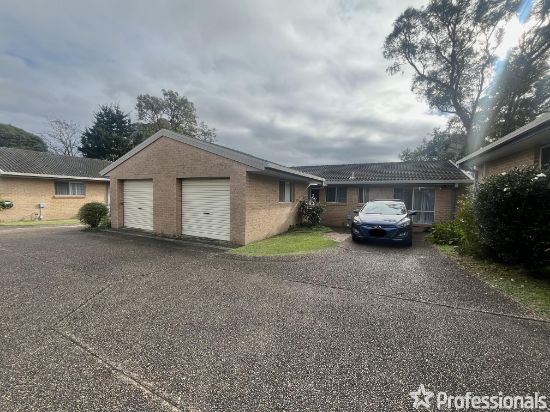 2/5 Waroo Place, Bomaderry, NSW 2541