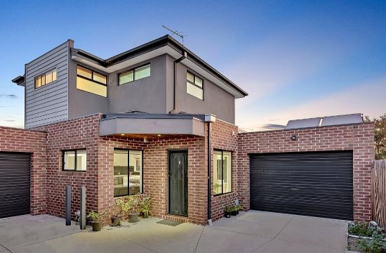 2/52 Ashleigh Crescent, Meadow Heights, Vic 3048