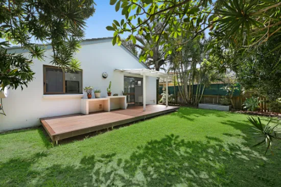 2/53 Albion Ave, Miami, QLD, 4220