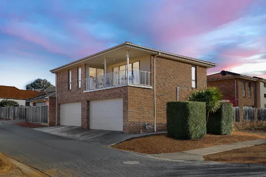 2/57 Osprey Street, Harrison, ACT, 2914