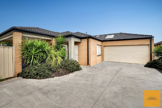 2/6 Borrowdale Road, Harkness, Vic 3337