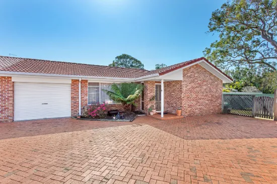 2/60 Goldens Road, Forster, NSW, 2428