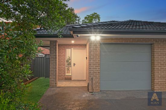 2/61A Solander Road, Kings Langley, NSW 2147