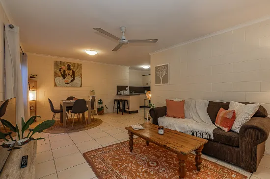 2/7 Warburton St, North Ward, QLD, 4810