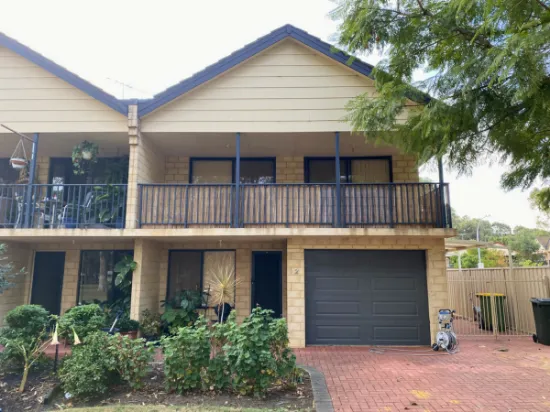 2/70 Waldron Boulevard, Greenfields, WA, 6210