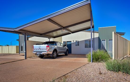 2 Barrie Robran Gate, Whyalla Norrie, SA 5608