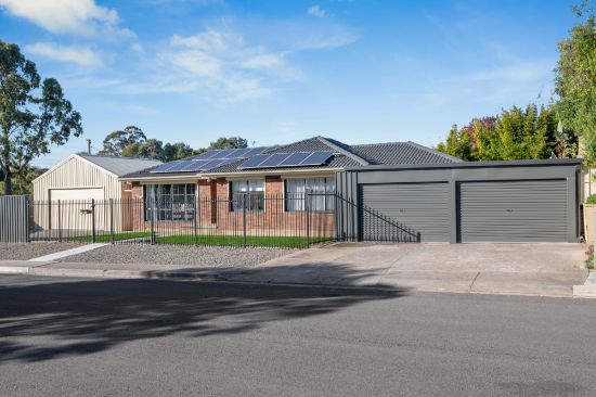 2 Burns Court, Morphett Vale, SA 5162