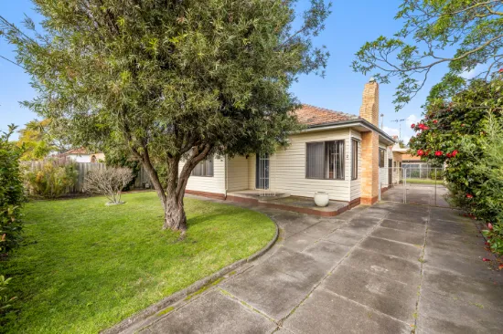 2 Eagland Road, Cheltenham, VIC, 3192