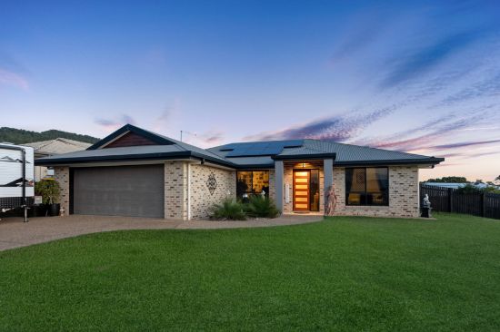 2 Emily Court, Norman Gardens, Qld 4701