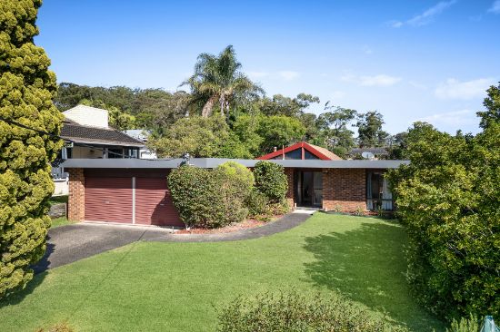 2 Greenslope Drive, Green Point, NSW 2251