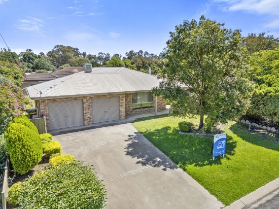 2 Hiles Court, Tocumwal, NSW 2714