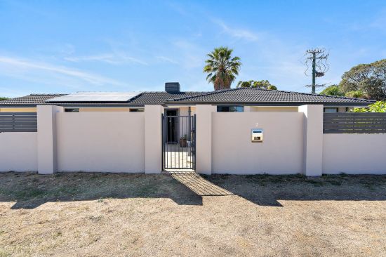 2 Nowranie Place, Hillman, WA 6168