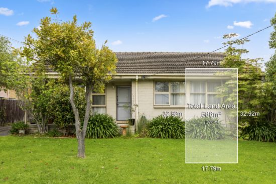 2 Parkmore Road, Forest Hill, Vic 3131