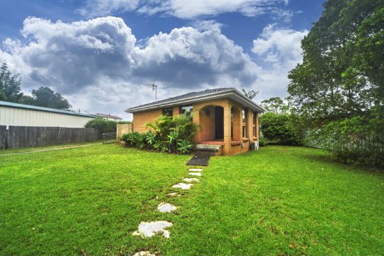 2 Seaforth Street, Bomaderry, NSW 2541