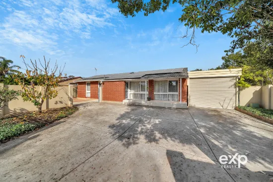 2 Stokes Court, Elizabeth Vale, SA, 5112