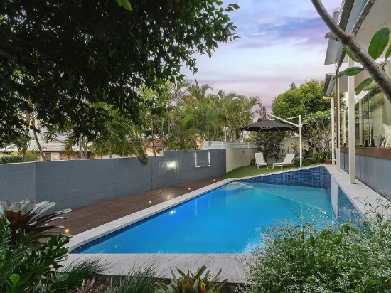 2 Villari Close, Belmont, QLD, 4153