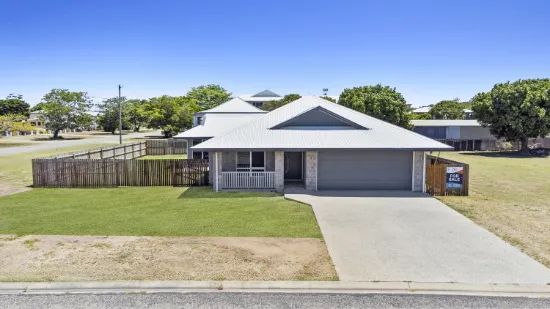 2 Williams St, Bowen, QLD, 4805