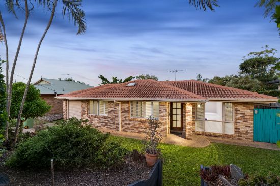 20 Bowers Road South, Everton Hills, Qld 4053