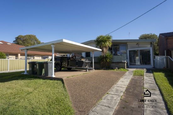 20 Floraville Road, Belmont North, NSW 2280