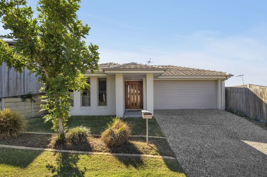 20 Oxenham Circuit, Augustine Heights, Qld 4300