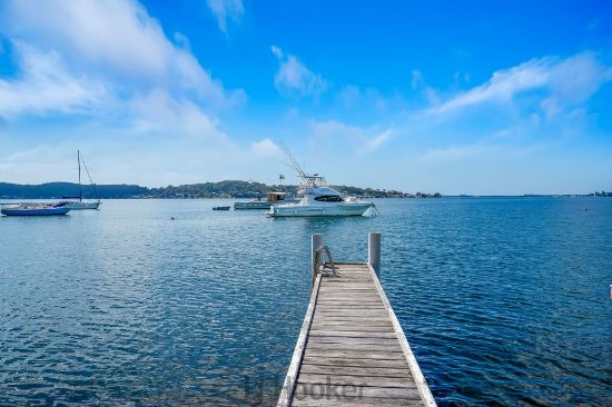 201 Fishing Point Road, Fishing Point, NSW 2283