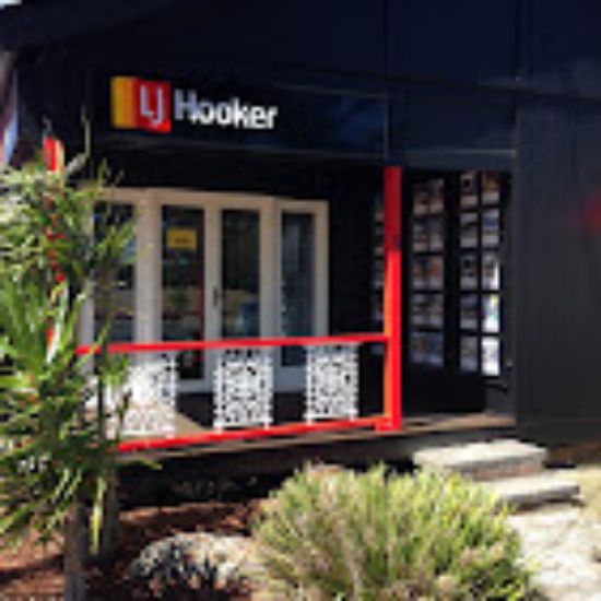LJ Hooker - Yamba - Real Estate Agency