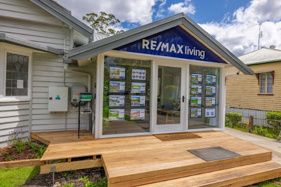 RE/MAX Living - WOODFORD - Real Estate Agency RE/MAX Living - WOODFORD - Real Estate Agency