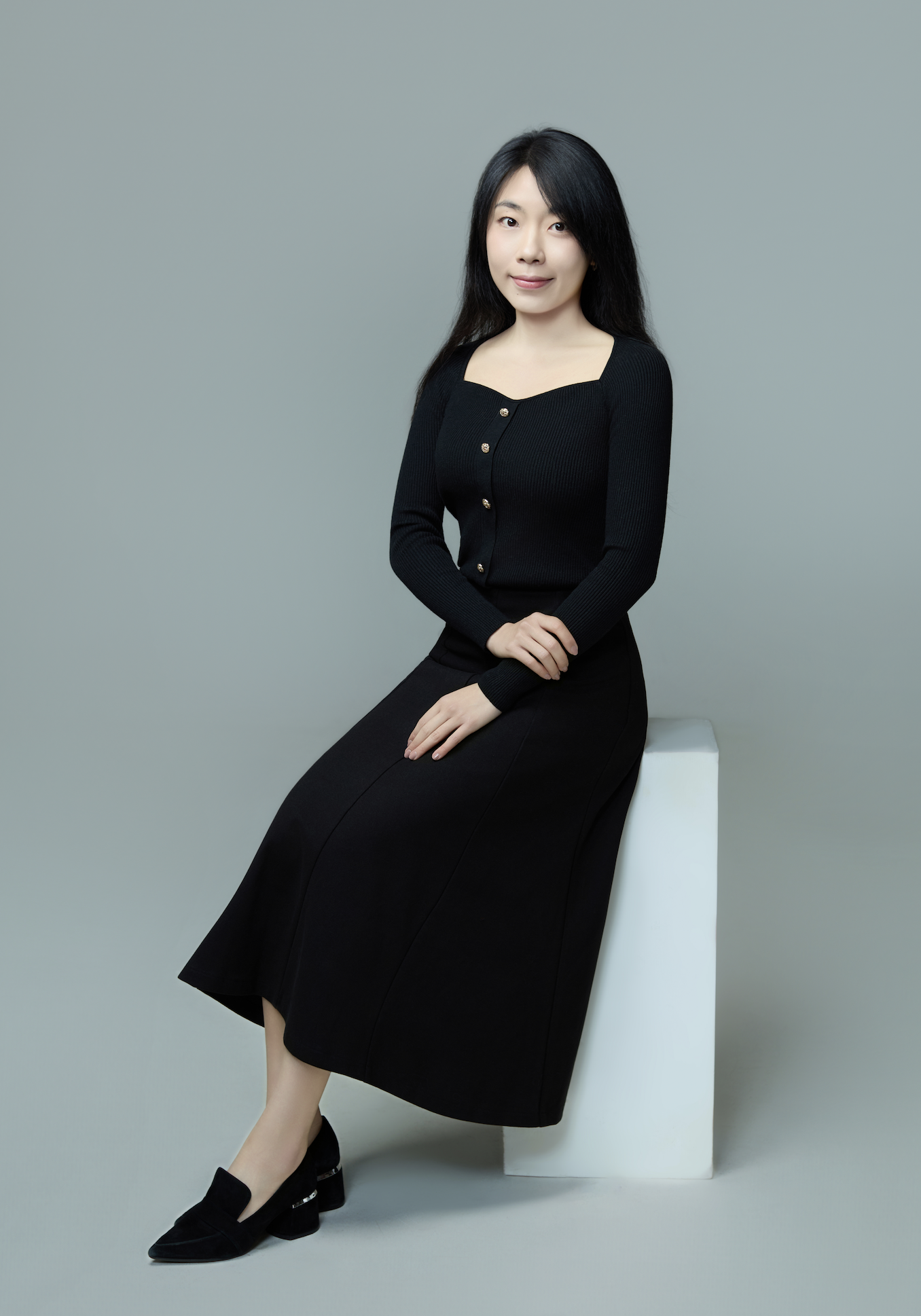 Scarlett Siwei Yu - Real Estate Agent