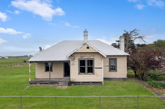 205 Montgomery Street, Lake Bolac, VIC, 3351