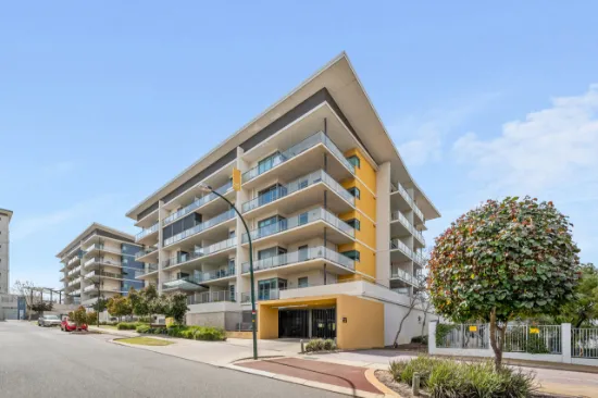 207/25 Malata Cres, Success, WA, 6164