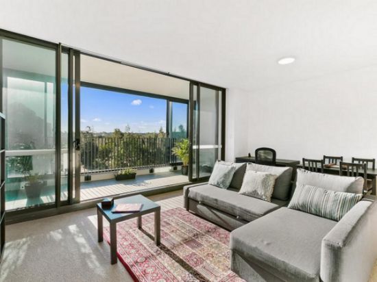 207/55 Hill Road, Wentworth Point, NSW 2127