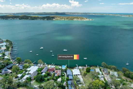 209 Fishing Point Road, Fishing Point, NSW 2283