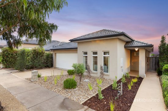 21 Beachview Parade, Sanctuary Lakes, Vic 3030