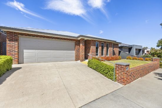 21 Daly Drive, Lucas, Vic 3350