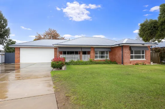 21 Geneva Crescent, Lake Albert, NSW, 2650