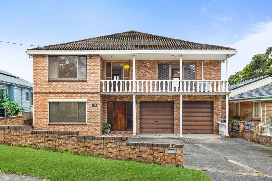 21 Grand View Parade, Lake Heights, NSW 2502