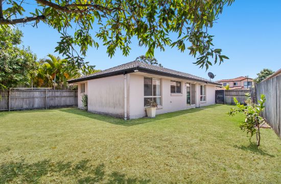 21 Hialeah Crescent, Helensvale, Qld 4212