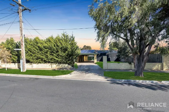 21 Monash St, Melton South, VIC, 3338