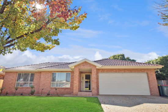 21 Nelson Drive, Griffith, NSW 2680