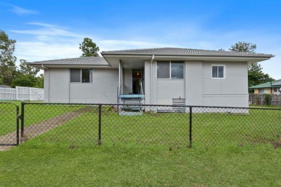 21 Overell Crescent, Riverview, Qld 4303