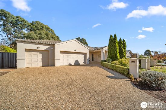 21 Strayleaf Crescent, Gungahlin, ACT 2912