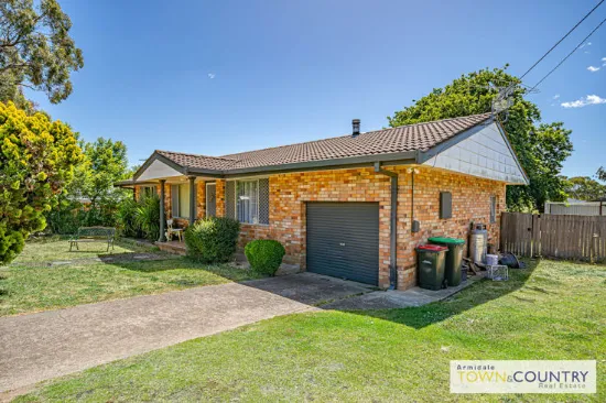 213 Canambe Street, Armidale, NSW, 2350
