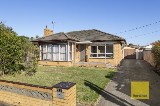215 Anakie Road, Bell Post Hill, Vic 3215