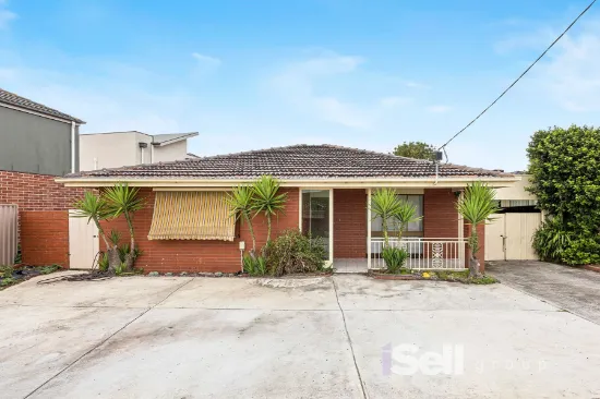 215 Clarke Road, Springvale South, VIC, 3172