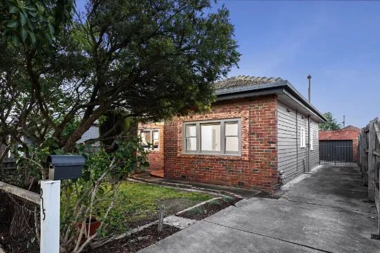 215 Raleigh Street, Thornbury, VIC, 3071