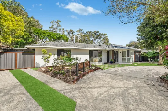 22 Berrimbillah Court, Ocean Shores, NSW, 2483