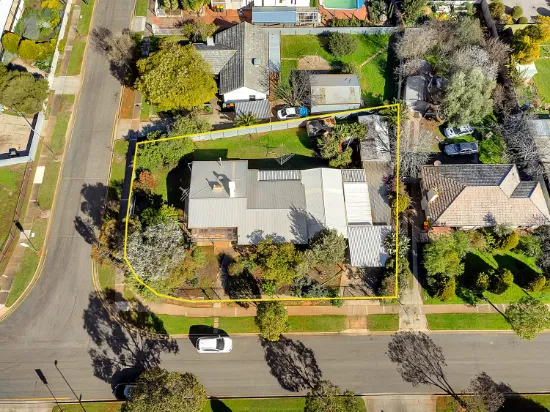 22 Broughton Road, Elizabeth Vale, SA, 5112